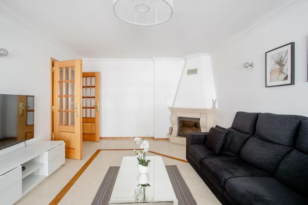 Apartamento Em Lisboa, Perto De Sintra Fontainhas  Εξωτερικό φωτογραφία