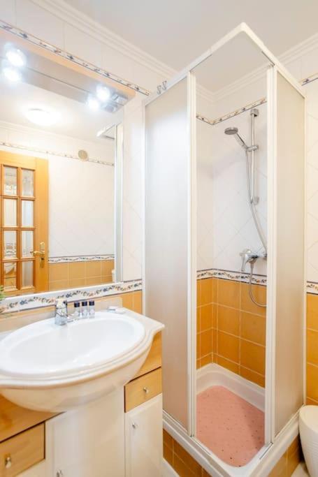 Apartamento Em Lisboa, Perto De Sintra Fontainhas  Εξωτερικό φωτογραφία