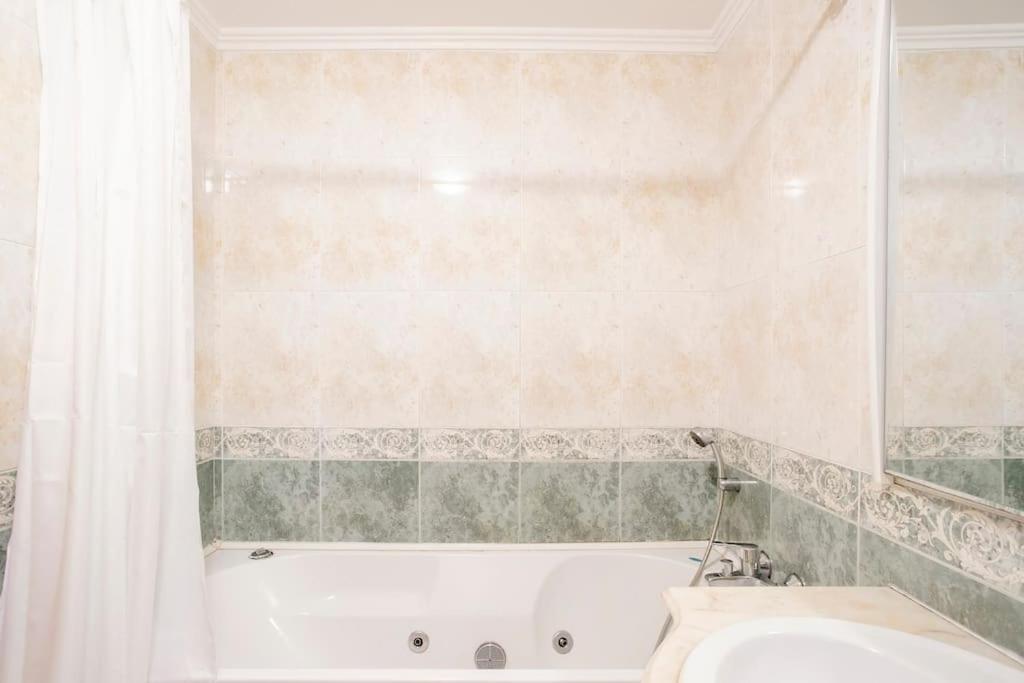 Apartamento Em Lisboa, Perto De Sintra Fontainhas  Εξωτερικό φωτογραφία